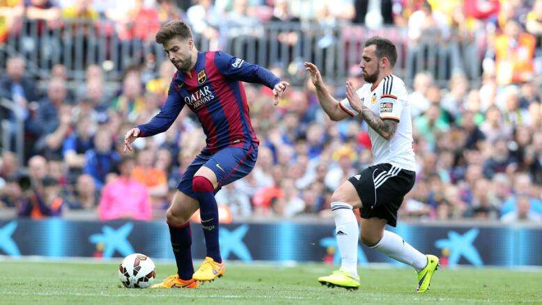 英雄联盟攻略-里程碑夜！费耶诺德复出首秀，国王杯关键时刻刷纪录，气氛紧张，团队化学反应显著(费耶诺德对阿贾克斯精彩纷呈的比赛)